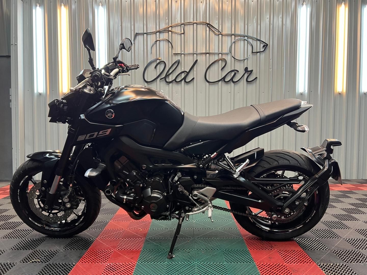 YAMAHA MT -09 850 2021