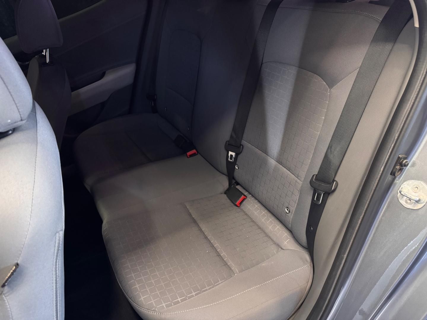 HYUNDAI HB20S Platinum 1.0T 12v 2024 - miniatura 9