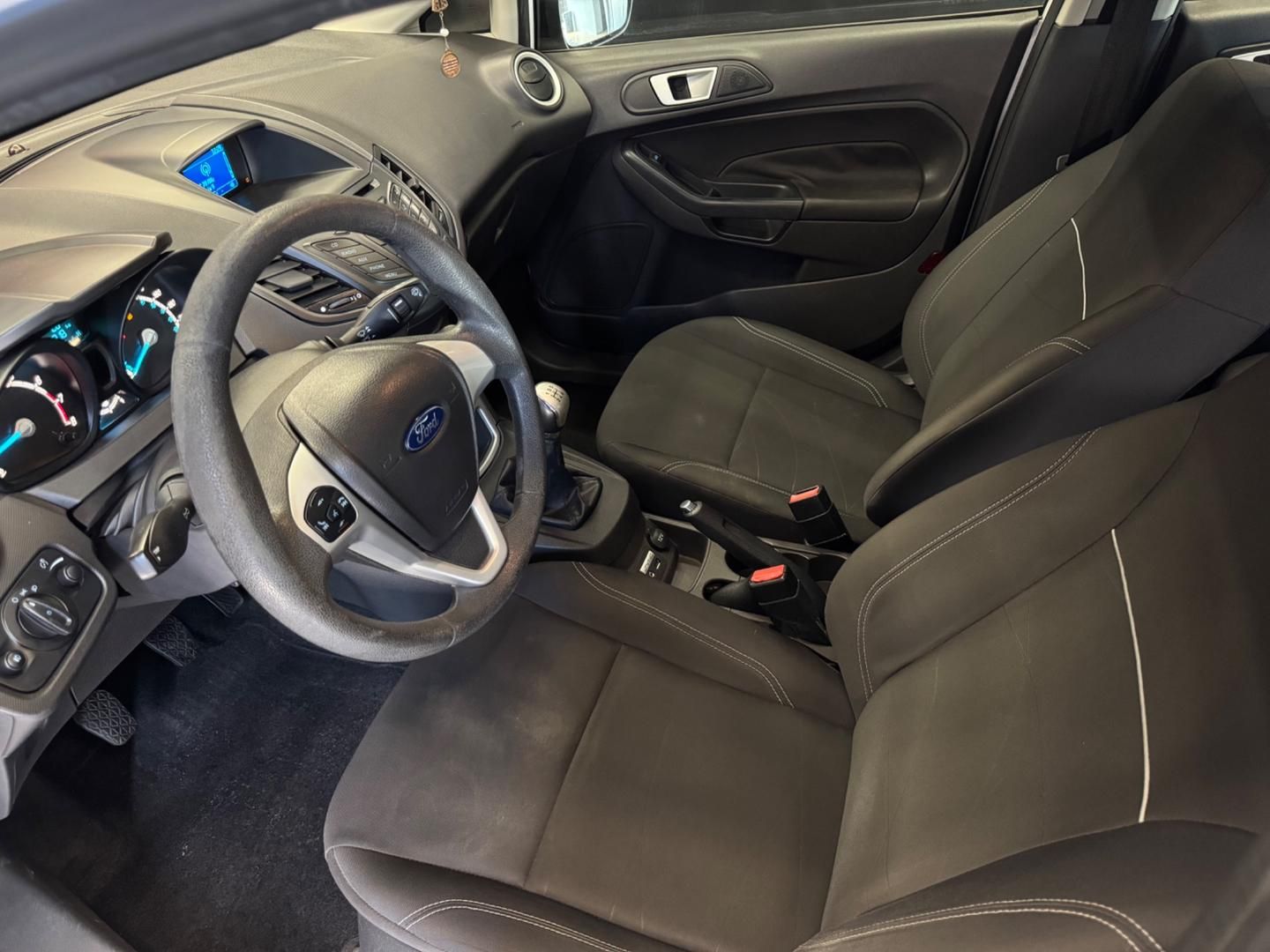 FORD Fiesta Hatch SEL 1.6 16v 2017 - miniatura 8