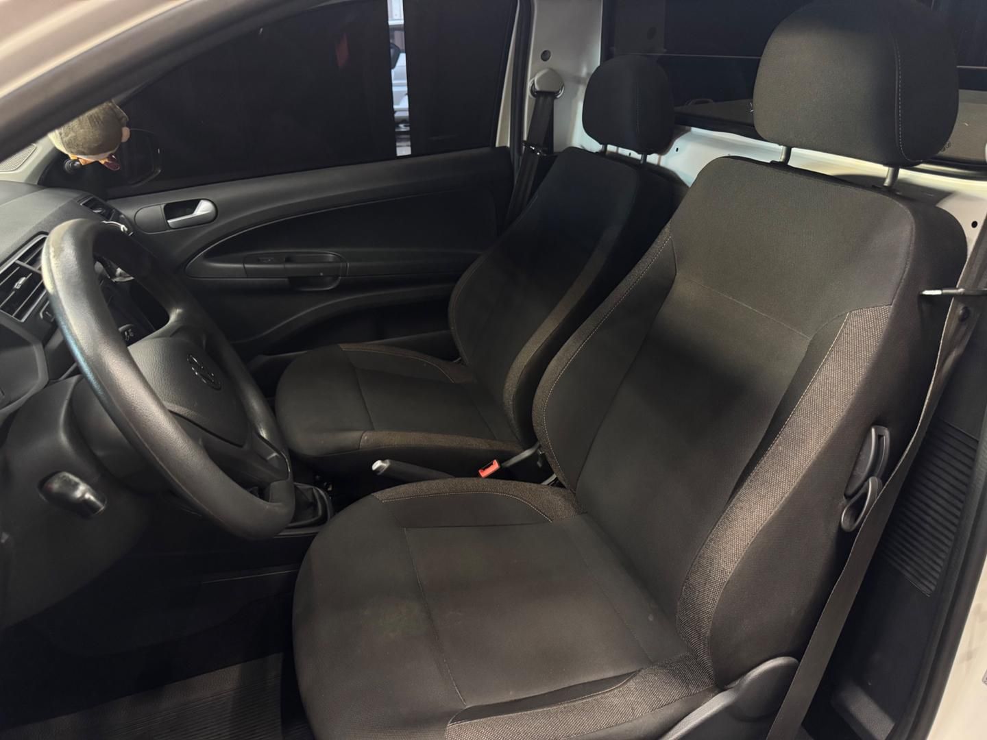 VOLKSWAGEN Saveiro Robust 1.6 C.S. 2025 - miniatura 7