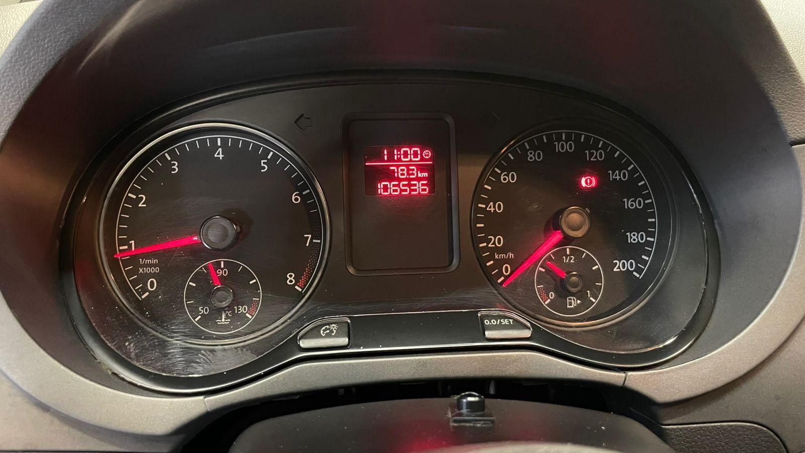 VOLKSWAGEN Fox 1.0 4p. 2014 - miniatura 8