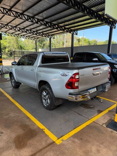 TOYOTA Hilux SRV D4-D 2.8TDi 16v 4X4 C.D. 2016 - miniatura 7