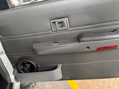 TOYOTA Hilux SRV 3.0TD 4X4 C.D. 2004 - miniatura 10