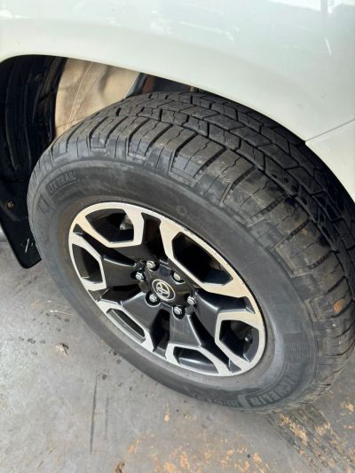 TOYOTA Hilux SRX D4-D 2.8TDi 16v 4X4 C.D. 2021 - miniatura 3