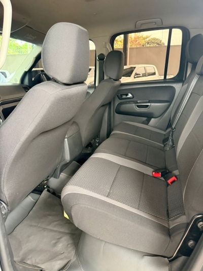 VOLKSWAGEN Amarok Comfortline 3.0TDi V6 24v 4x4 C.D. 2023 - miniatura 4