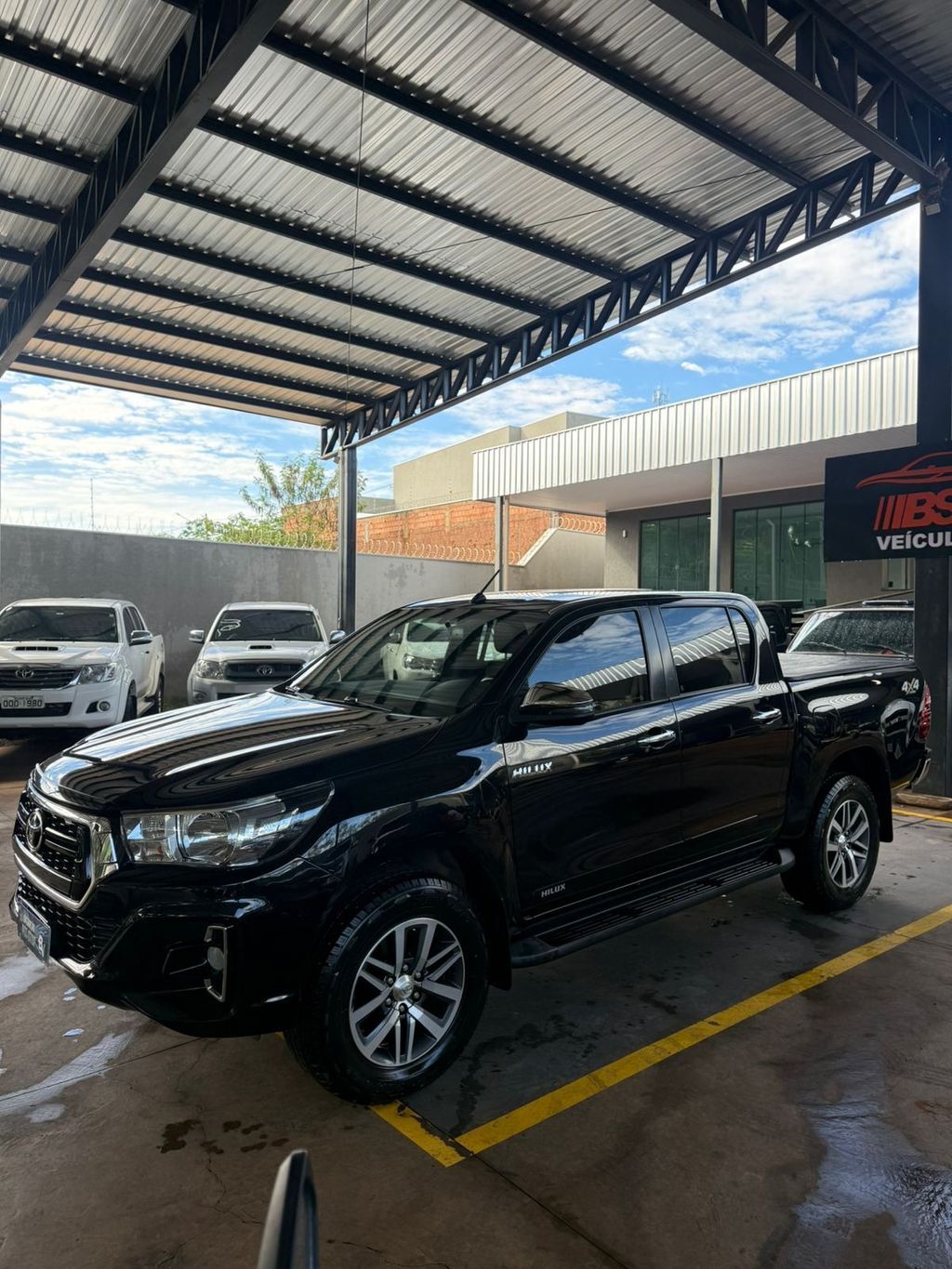 TOYOTA Hilux SRV D4-D 2.8TDi 16v 4X4 C.D. 2019