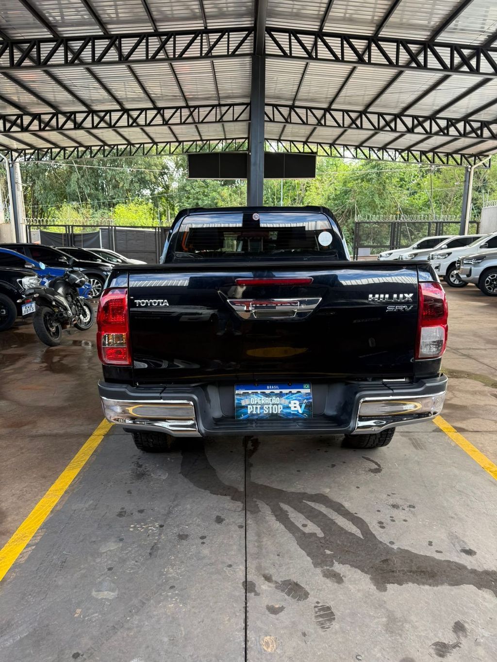 TOYOTA Hilux SRV D4-D 2.8TDi 16v 4X4 C.D. 2019 - miniatura 2