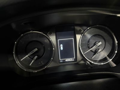 TOYOTA Hilux SRX D4-D 2.8TDi 16v 4X4 C.D. 2023 - miniatura 2