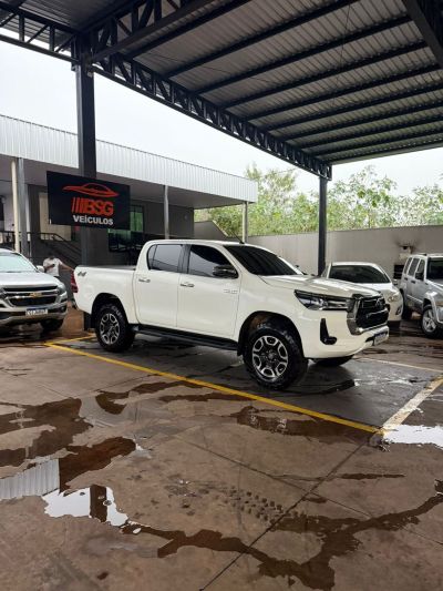TOYOTA Hilux SRX D4-D 2.8TDi 16v 4X4 C.D. 2023 - miniatura 7