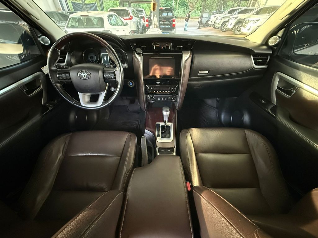 TOYOTA Hilux SW4 SRX D4-D 2.8TDi 16v 4x4 2016 - miniatura 8