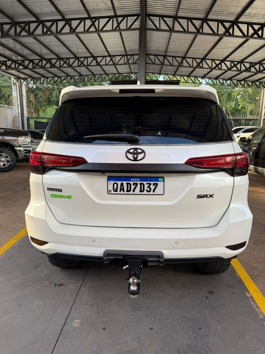 TOYOTA Hilux SW4 SRX D4-D 2.8TDi 16v 4x4 2016 - miniatura 4