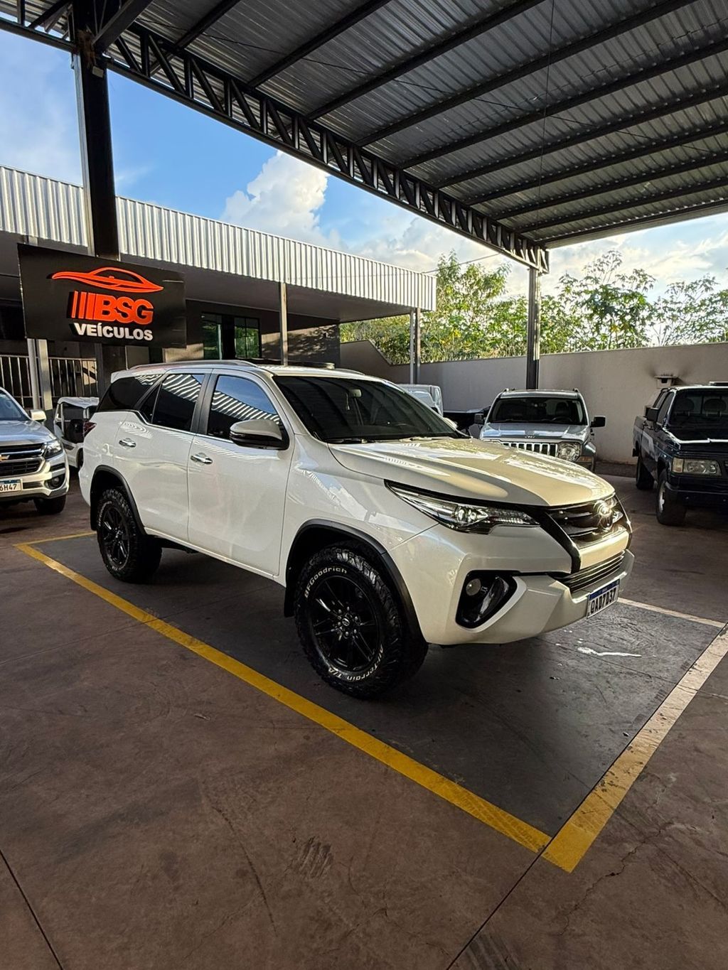 TOYOTA Hilux SW4 SRX D4-D 2.8TDi 16v 4x4 2016 - miniatura 3
