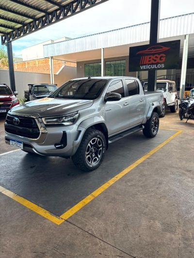 TOYOTA Hilux SRX Plus D4-D 2.8TDi 16v 4X4 C.D. 2024