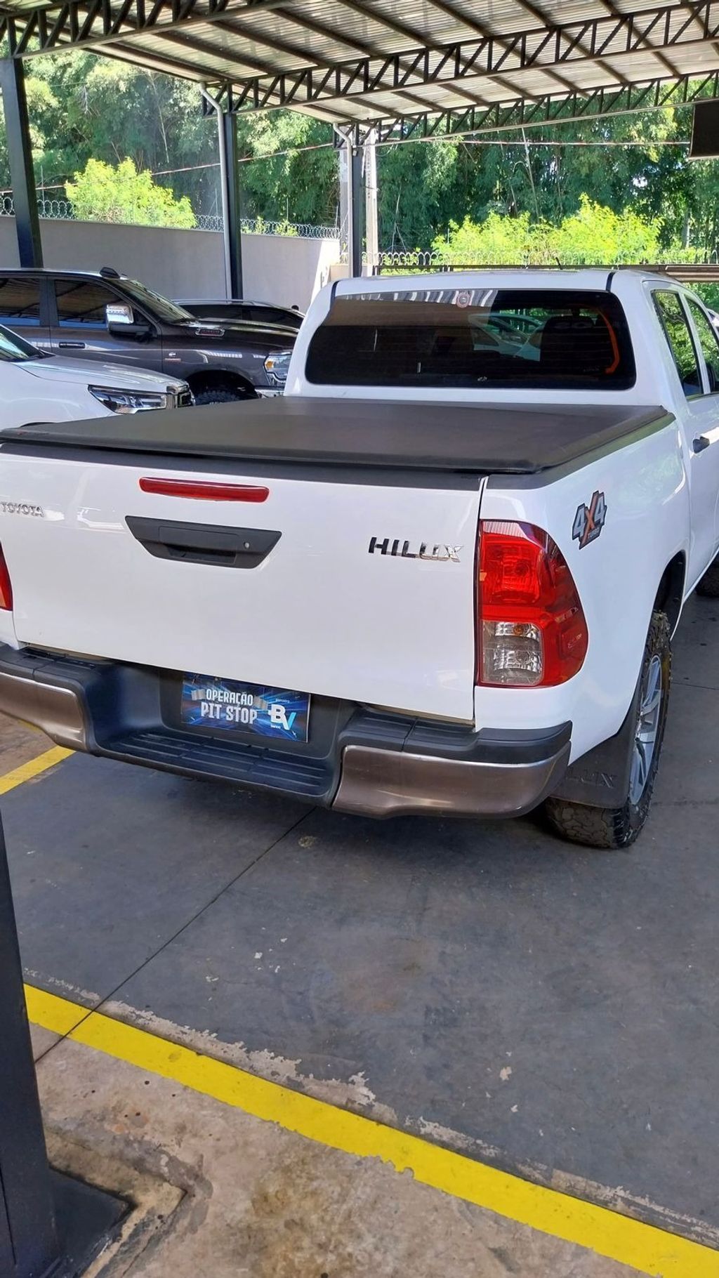 TOYOTA Hilux D4-D 2.8TDi 16v 4X4 C.D. 2019 - miniatura 2