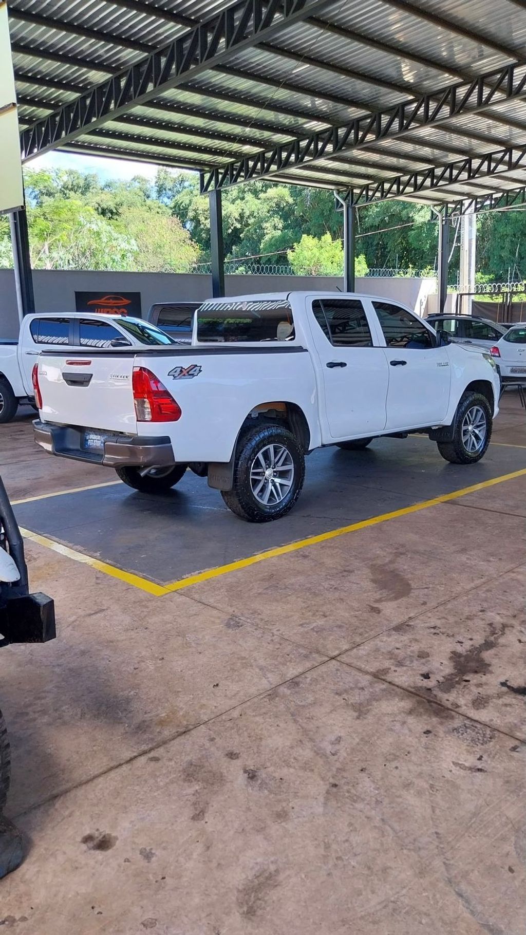 TOYOTA Hilux D4-D 2.8TDi 16v 4X4 C.D. 2019 - miniatura 3