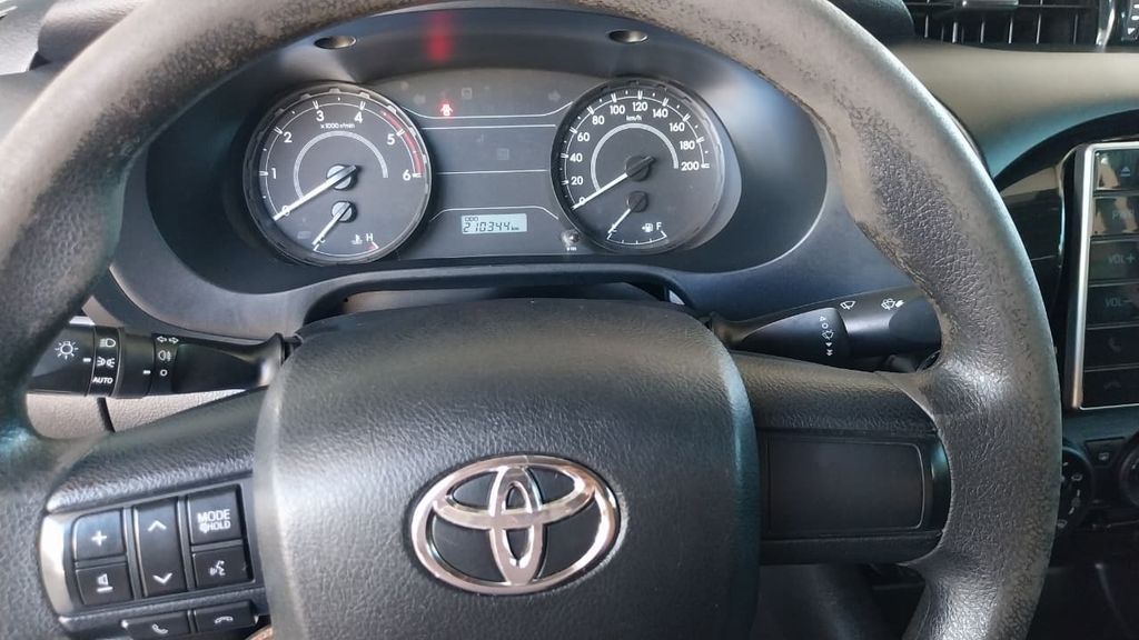 TOYOTA Hilux D4-D 2.8TDi 16v 4X4 C.D. 2019 - miniatura 6