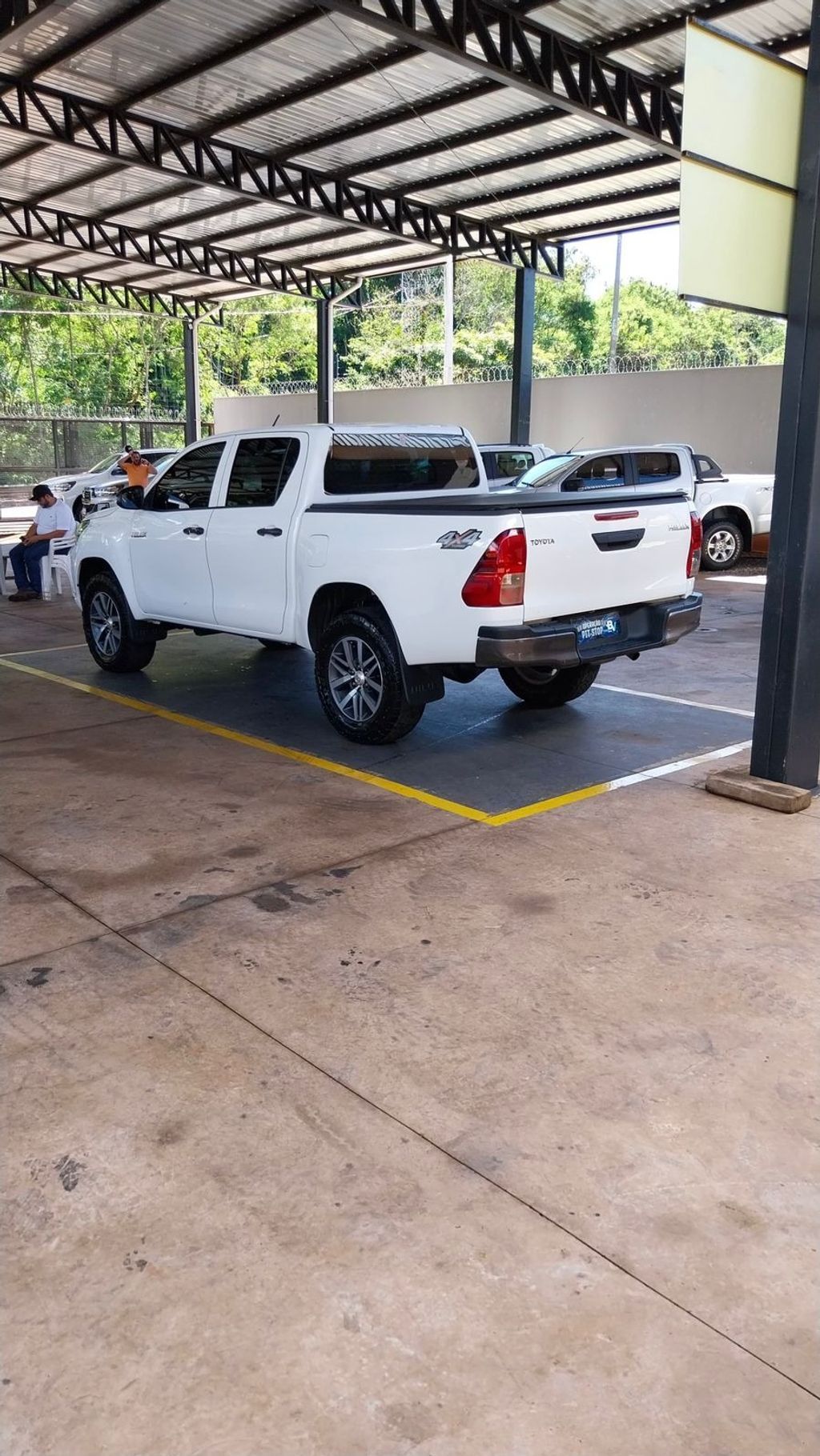 TOYOTA Hilux D4-D 2.8TDi 16v 4X4 C.D. 2019 - miniatura 10