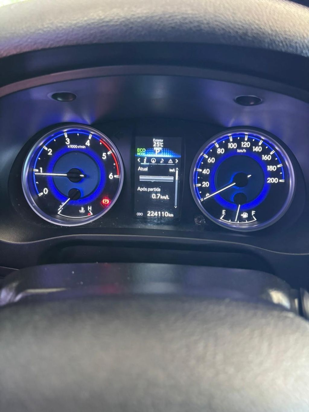 TOYOTA Hilux SRV D4-D 2.8TDi 16v 4X4 C.D. 2018 - miniatura 3