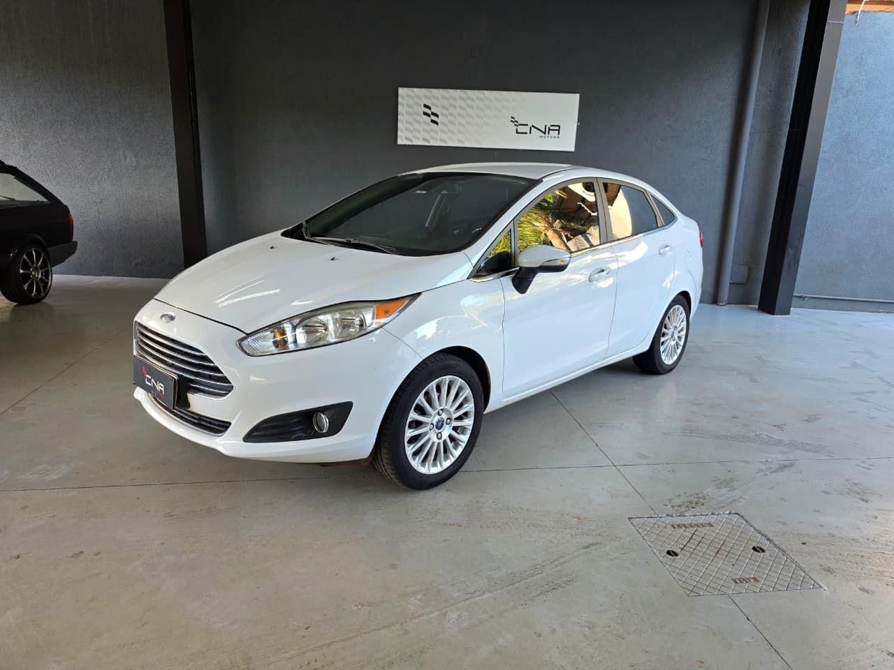FORD Fiesta Sedan Titanium 1.6 16v 2017 - miniatura 2