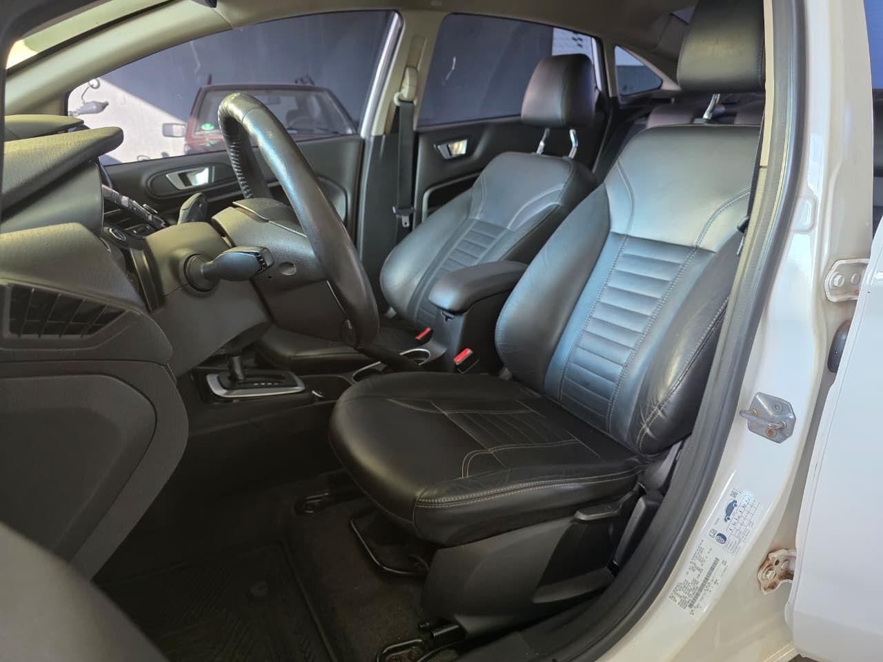 FORD Fiesta Sedan Titanium 1.6 16v 2017 - miniatura 8