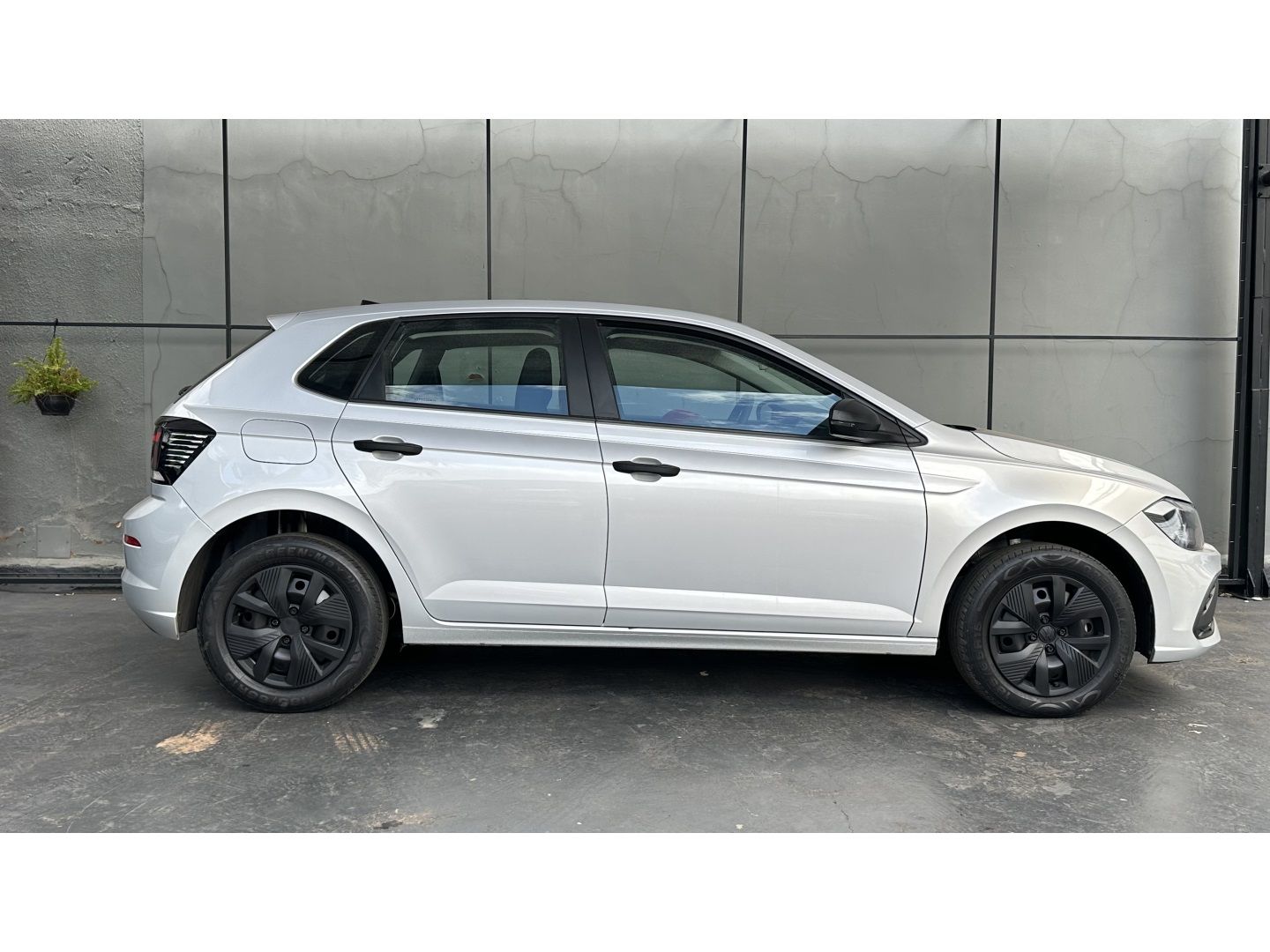 VOLKSWAGEN Polo Hatch 1.0 12v 2026 - miniatura 3
