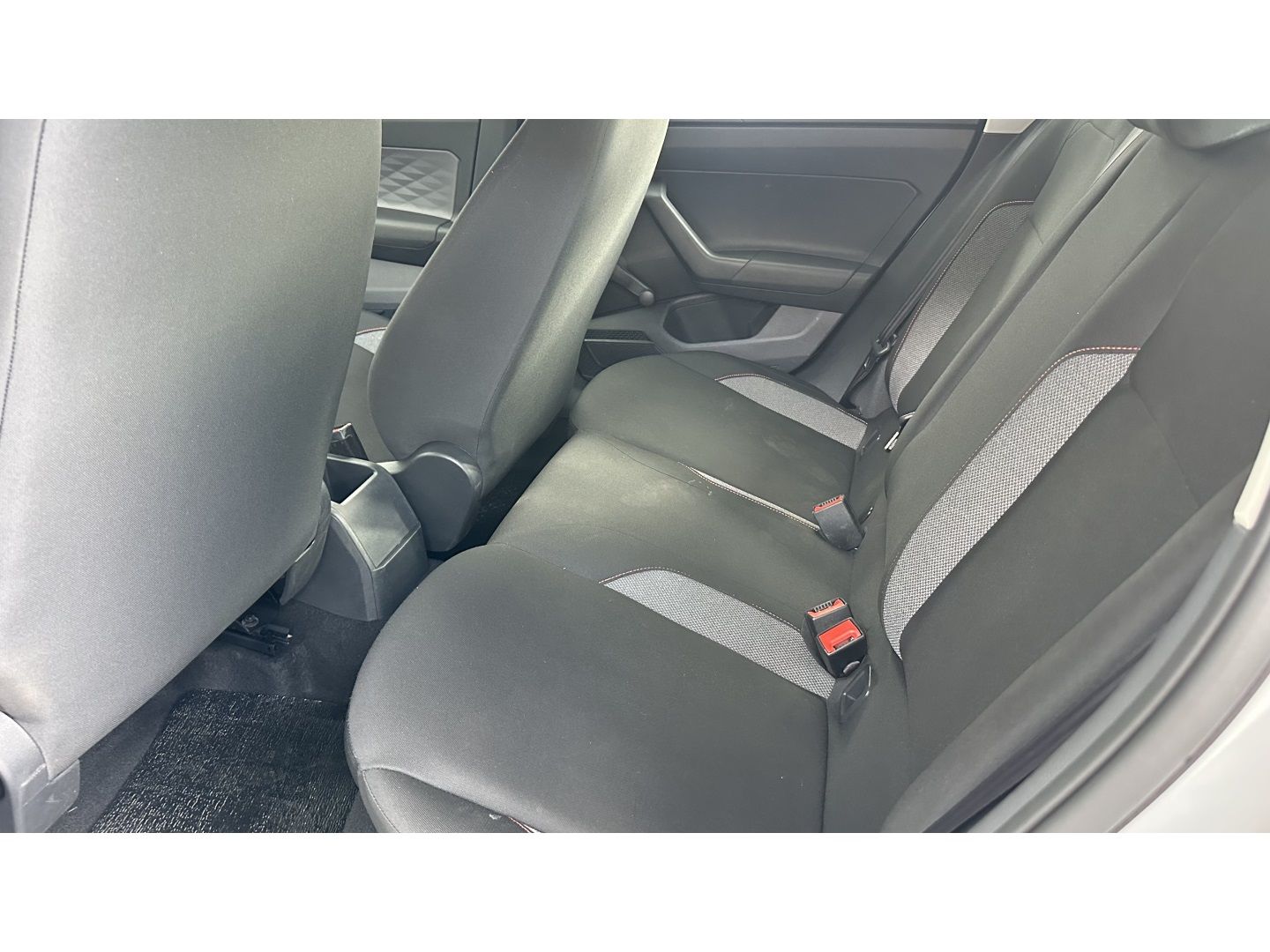 VOLKSWAGEN Polo Hatch 1.0 12v 2026 - miniatura 8