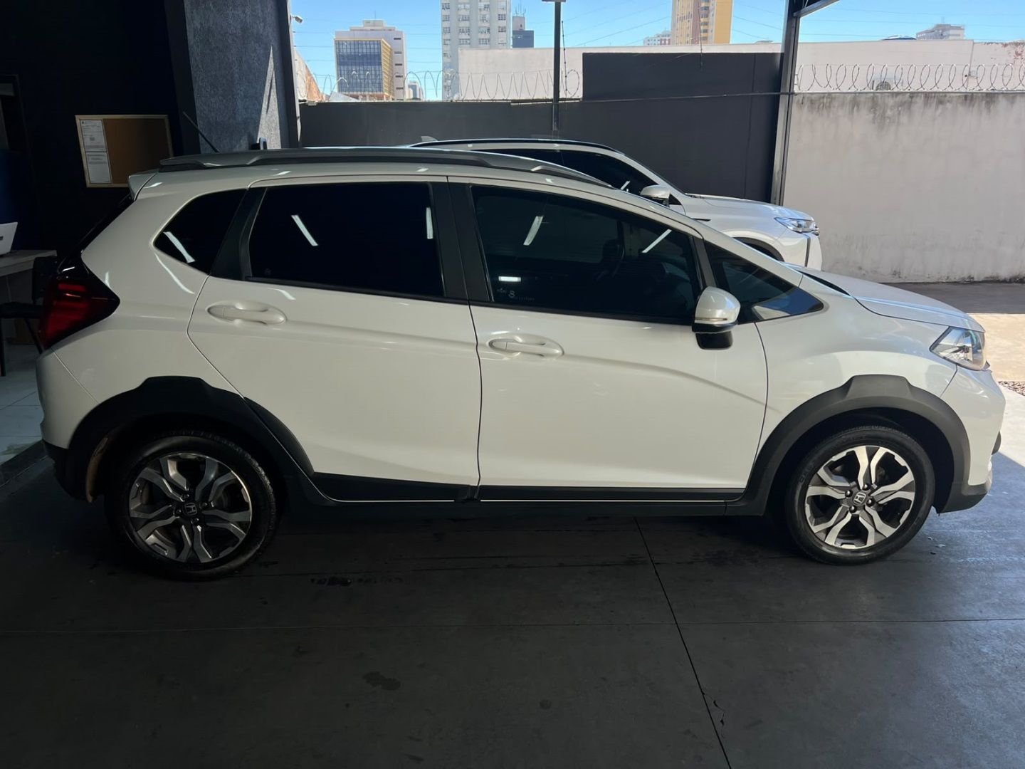 HONDA WR-V EX 1.5 16v 2018 - miniatura 8