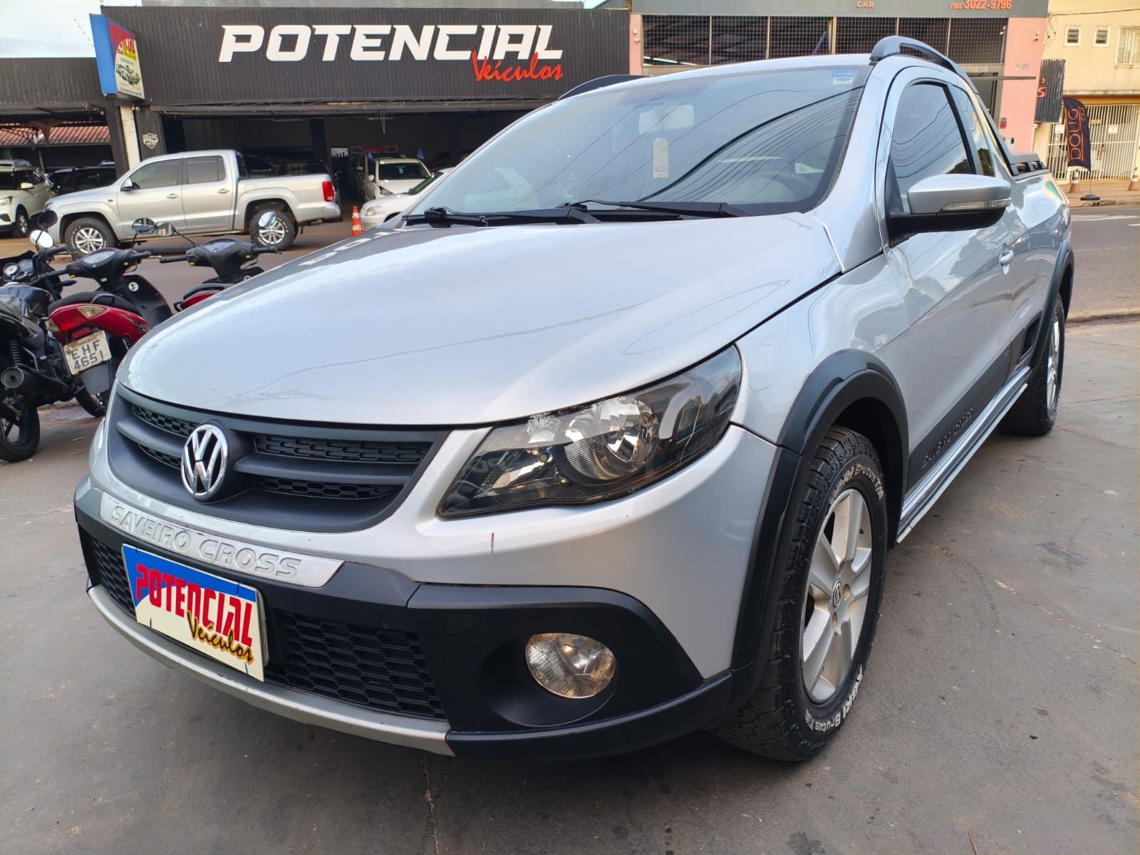 Vista principal de VOLKSWAGEN Saveiro 1.6 C.E. 2012