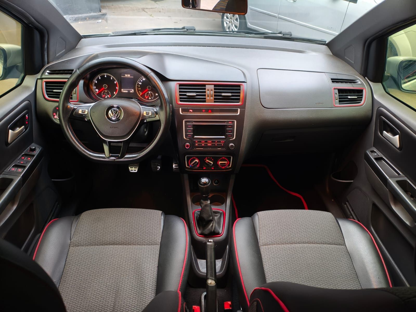 VOLKSWAGEN Fox Rock in Rio 1.6 4p. 2016 - miniatura 6