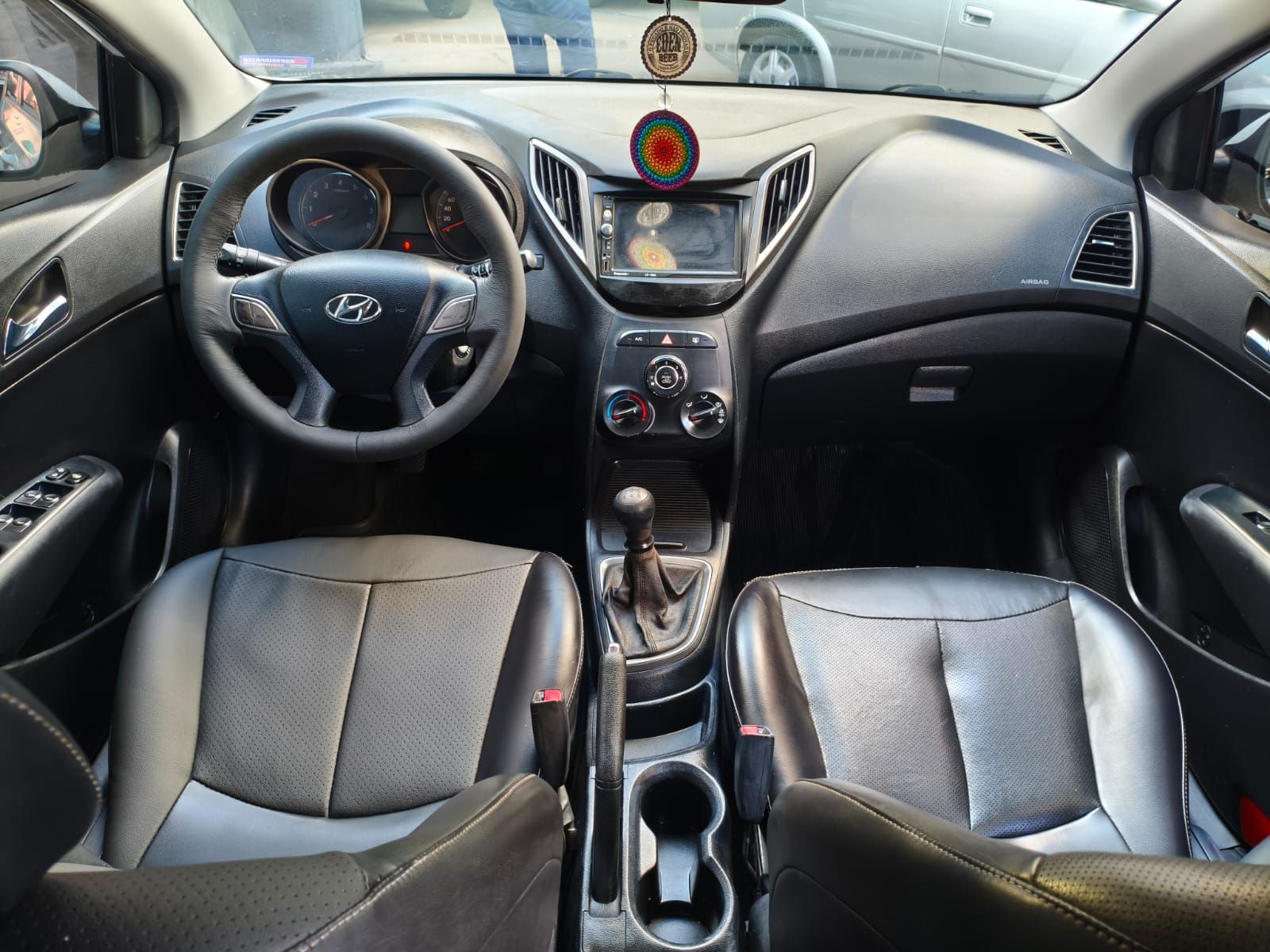 HYUNDAI HB20 Comfort 1.0 12v 2015 - miniatura 5