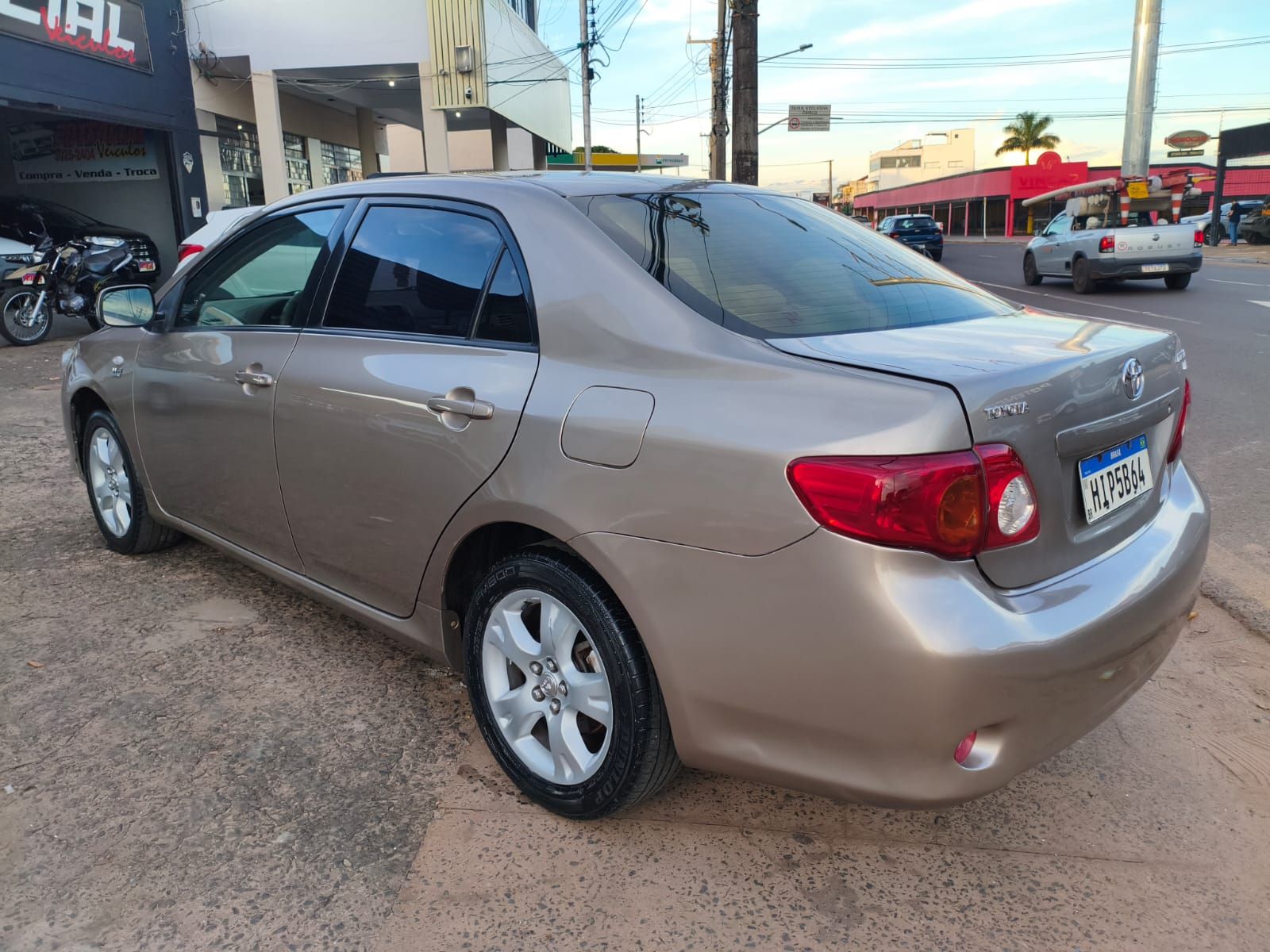 TOYOTA Corolla GLi 1.8 16v 2010 - miniatura 4