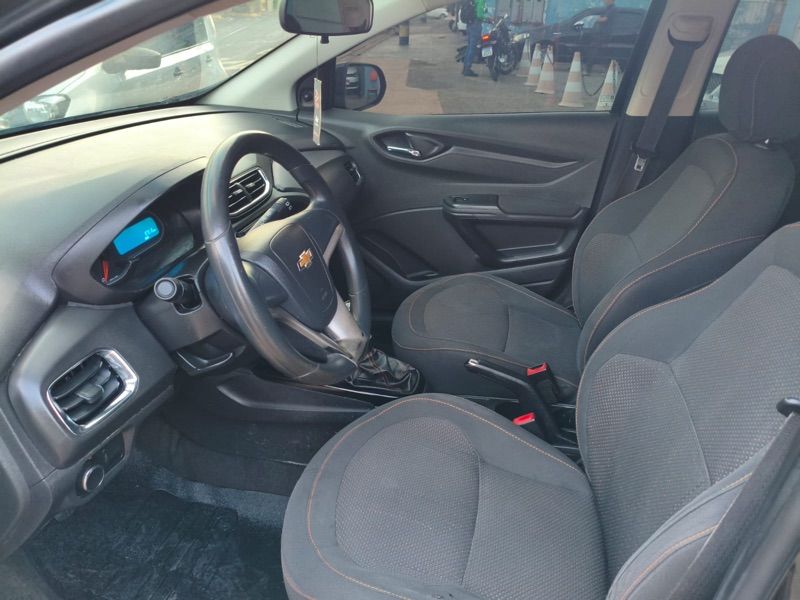 CHEVROLET Onix LT 1.0 2014 - miniatura 4