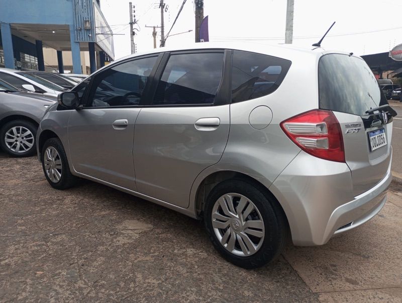 HONDA Fit DX 1.4 16v 2014 - miniatura 4