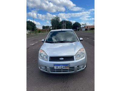 FORD Fiesta Sedan 1.0 2010 - miniatura 2