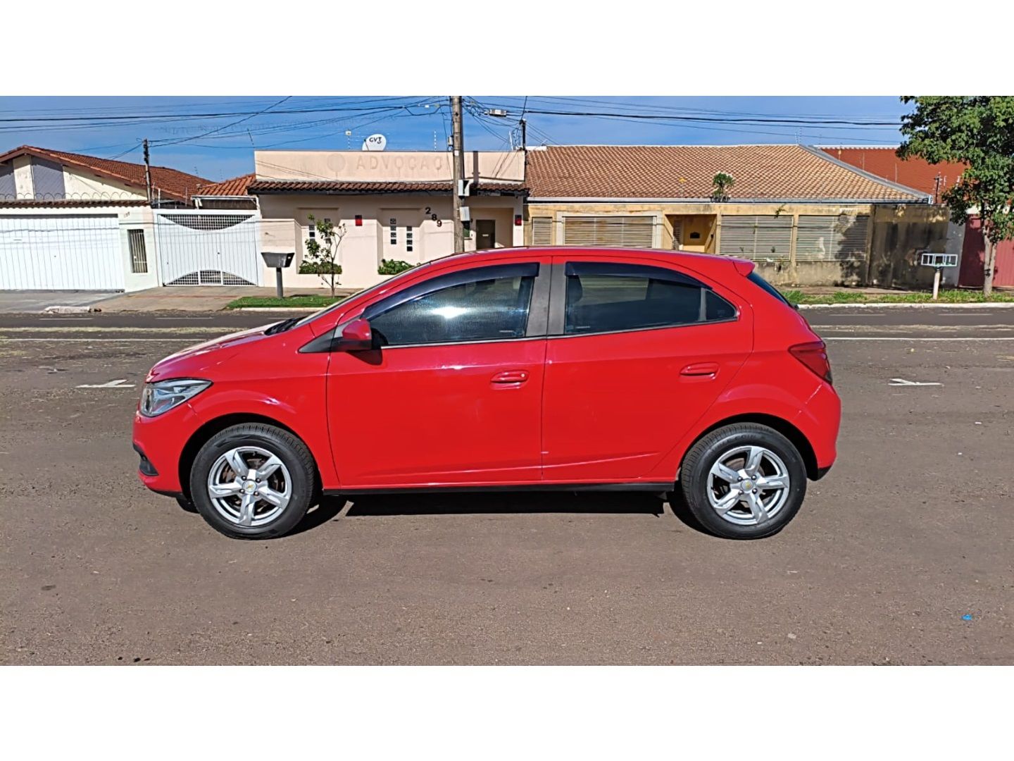 CHEVROLET Onix LT 1.4 2015 - miniatura 7