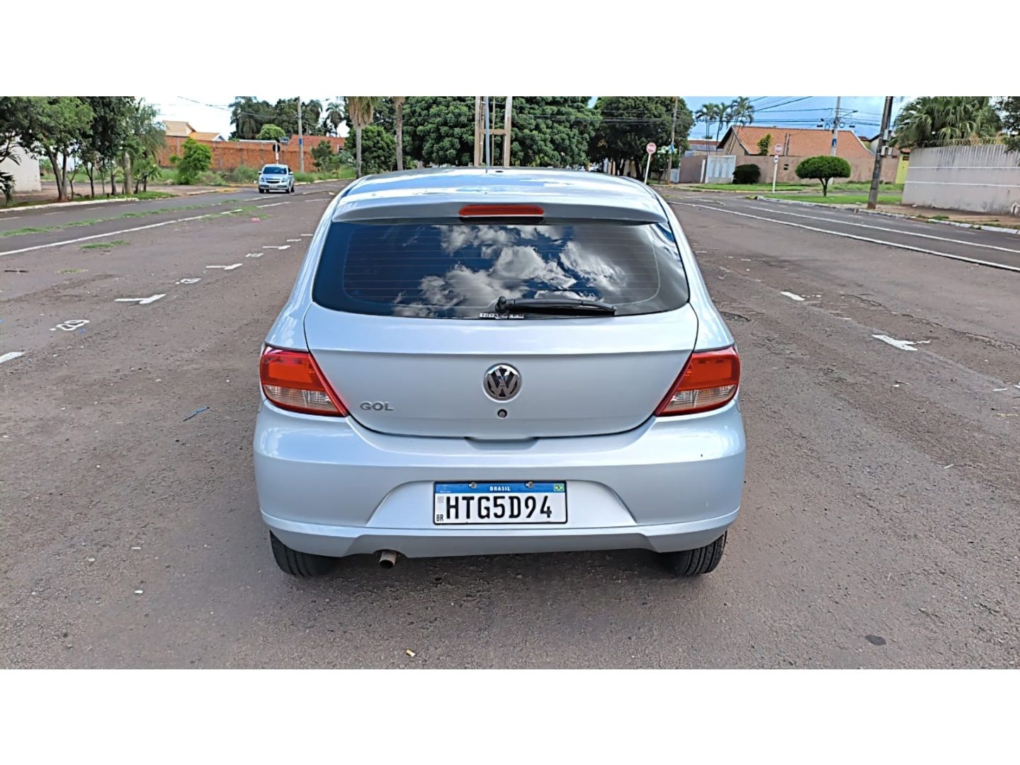 VOLKSWAGEN Gol 1.0 4p. 2009 - miniatura 6