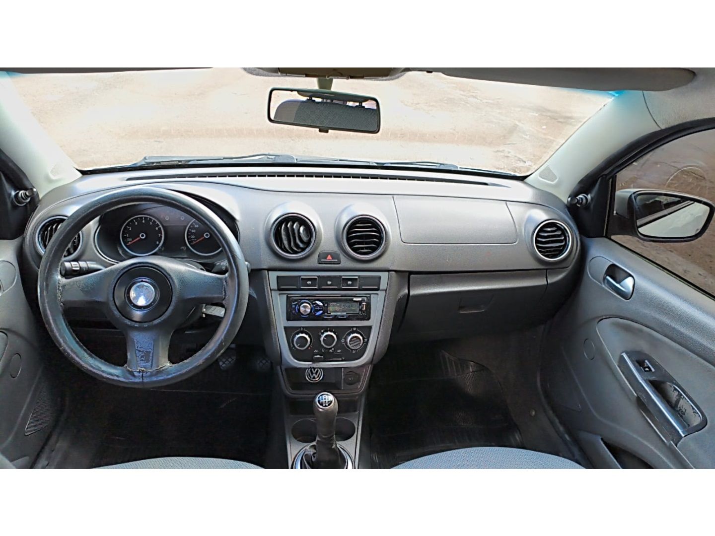 VOLKSWAGEN Gol 1.0 4p. 2009 - miniatura 9