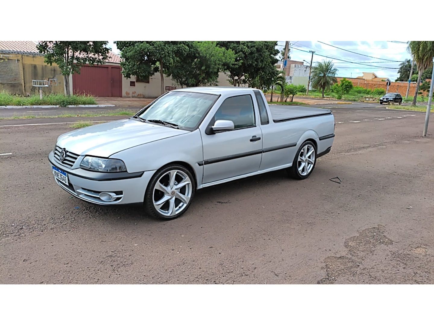 VOLKSWAGEN Saveiro 1.8 2001