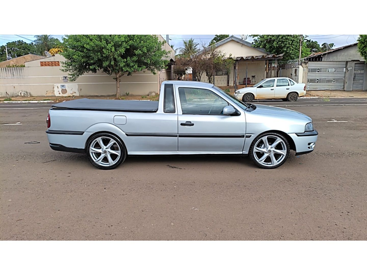 VOLKSWAGEN Saveiro 1.8 2001 - miniatura 4