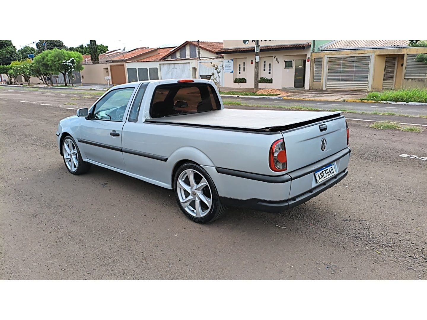 VOLKSWAGEN Saveiro 1.8 2001 - miniatura 8