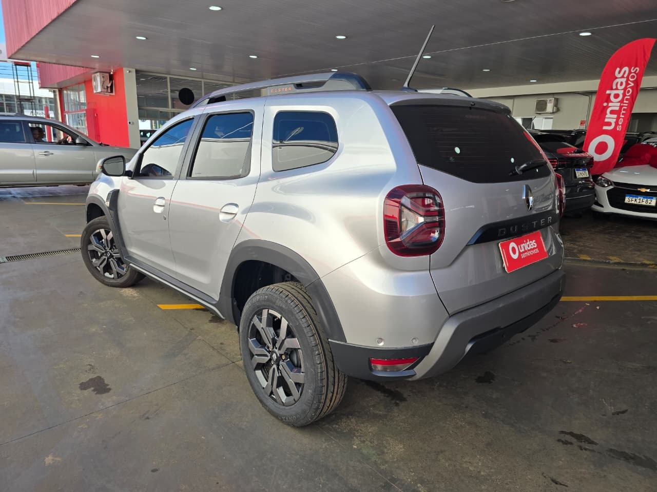 RENAULT Duster Iconic Plus 1.6 16v 2025 - miniatura 4