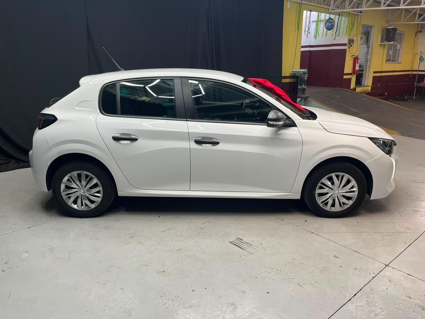 PEUGEOT 208 Like 1.0 2024 - miniatura 8