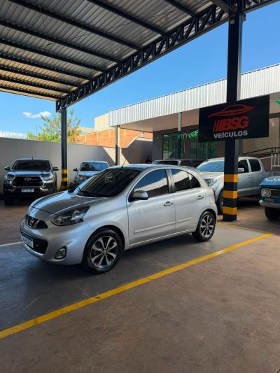 NISSAN March SL 1.6 16v 2015