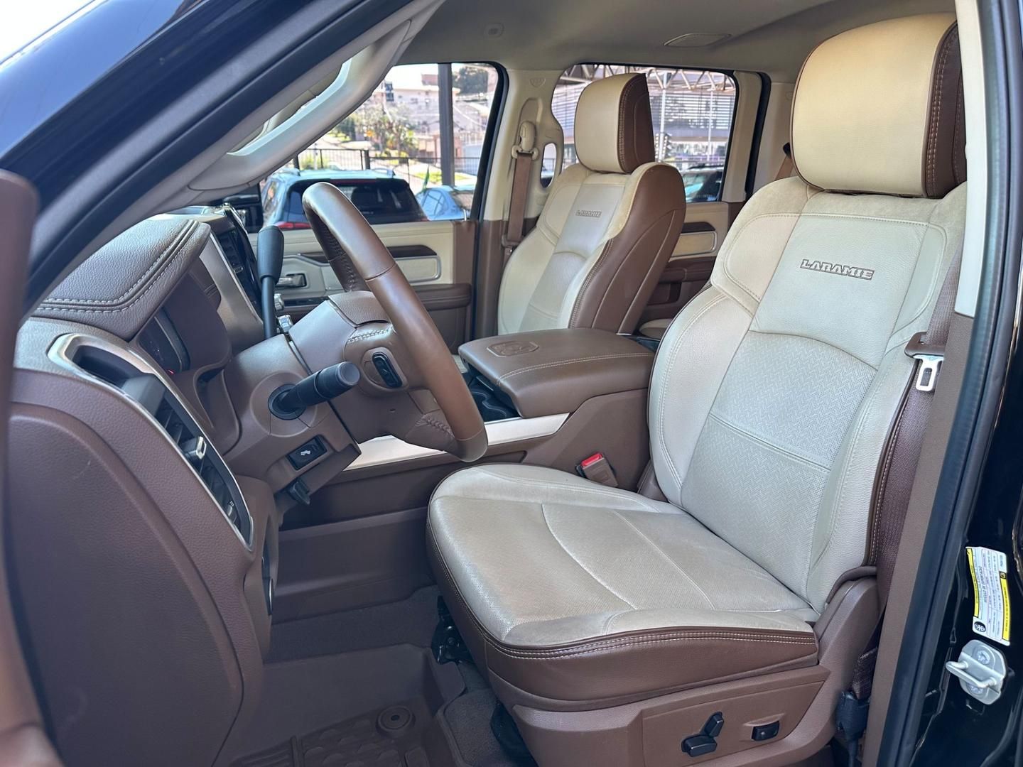 RAM 2500 Laramie 6.7TDi 24v 4X4 C.D. 2023 - miniatura 14