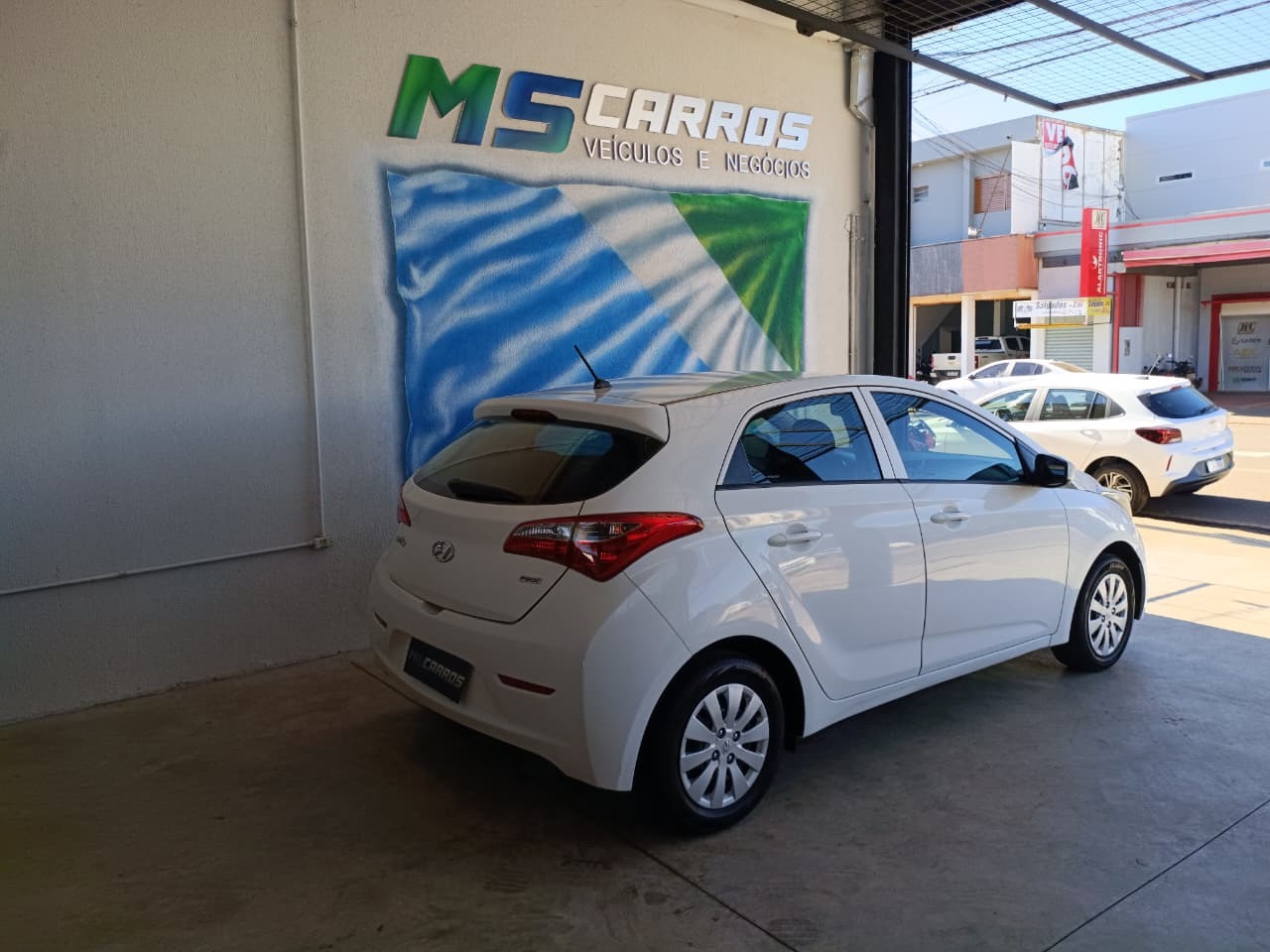 HYUNDAI HB20 Comfort 1.0 12v 2014 - miniatura 4