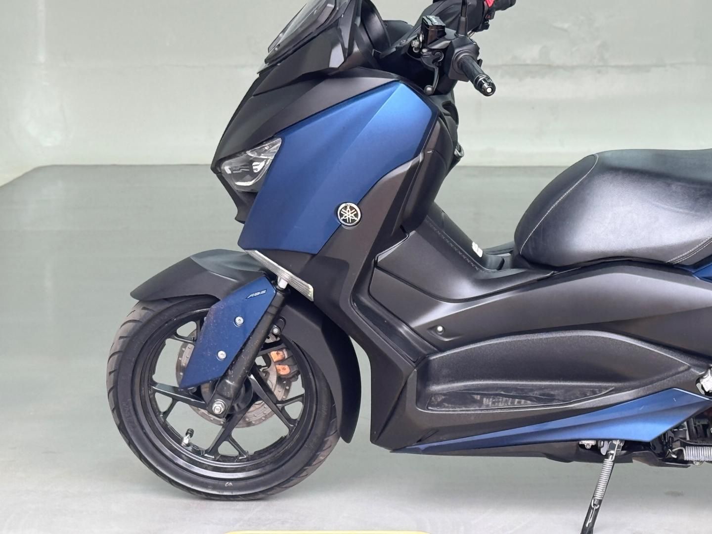 YAMAHA XMax 250 2021 - miniatura 9