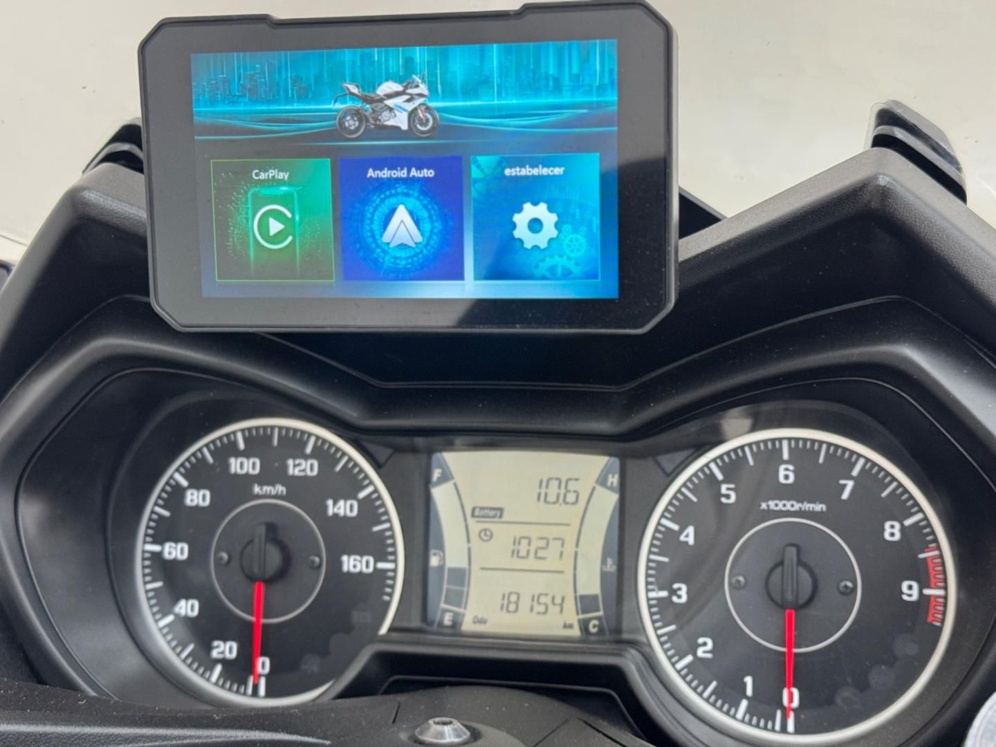YAMAHA XMax 250 2021 - miniatura 14