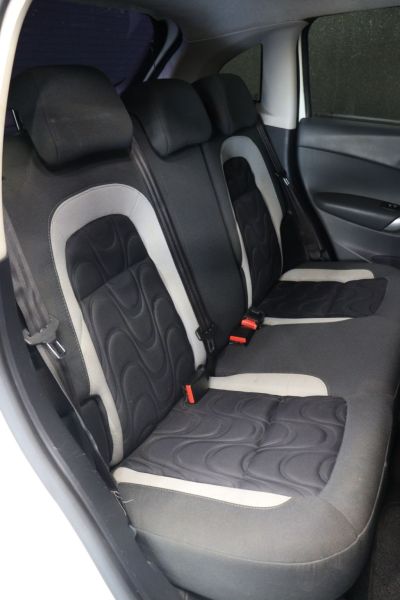 CITROEN C3 Hatch Tendance 1.5 2015 - miniatura 10
