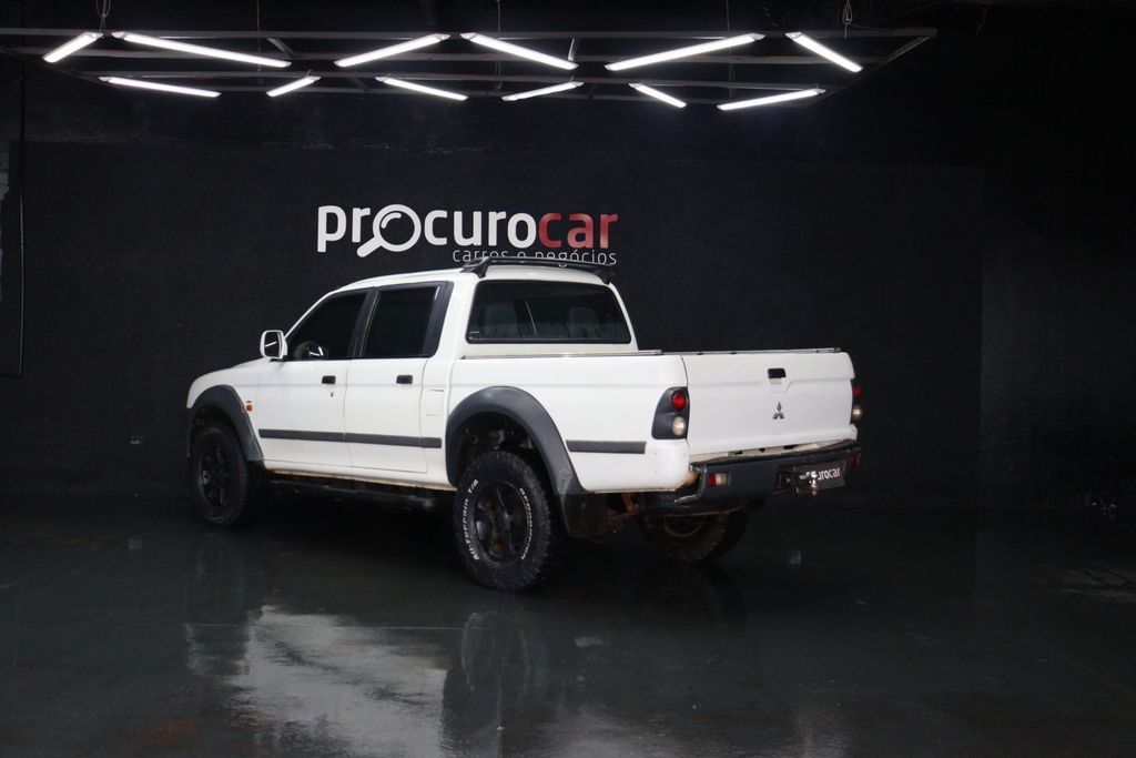 MITSUBISHI L200 Outdoor HPE 2.5TD 4X4 C.D. 2012 - miniatura 3