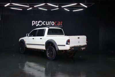 MITSUBISHI L200 Outdoor HPE 2.5TD 4X4 C.D. 2012 - miniatura 3